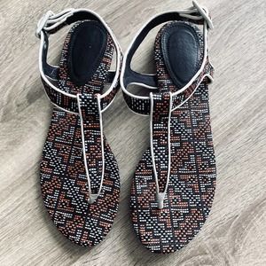 Eantwerp essential Aztec Dot Thong Sandals